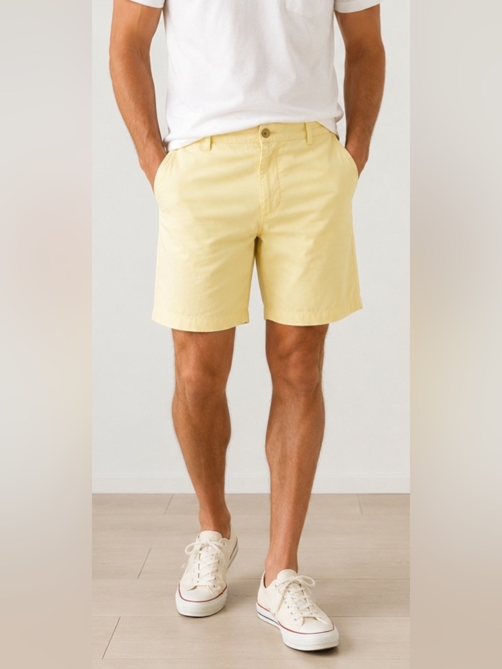 Chaps Men’s Cotton Chino Shorts Yellow Size 40 Classic Casual Summer Preppy